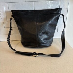 Black Pebbled Leather Bucket Bag Braided Strap Adjustable Shoulder Crossbody